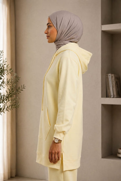 Comfort Hoodie - هودي محتشم واسع